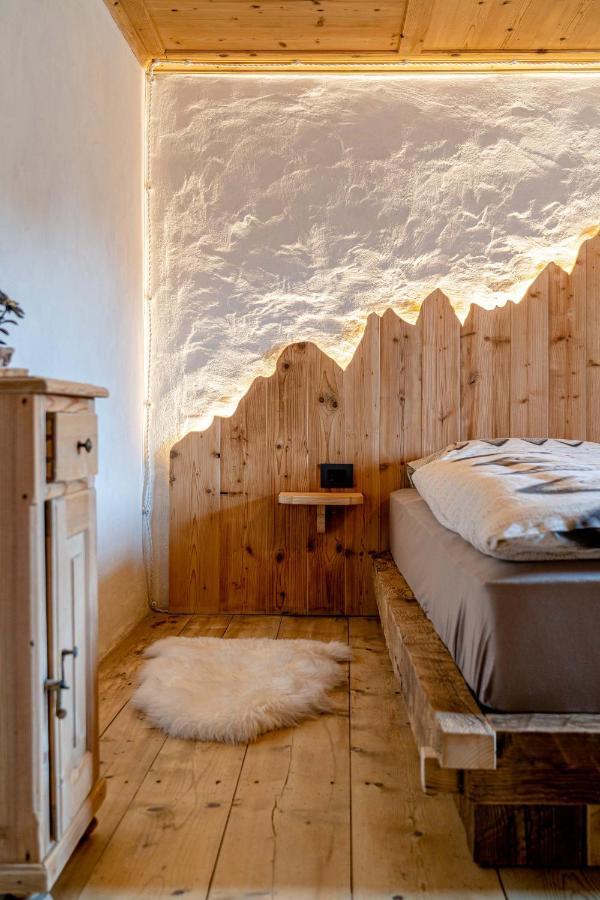 Ospitalita Diffusa Laste Dolomites - Cesa Del Bepo Moro 科莱圣卢恰 外观 照片
