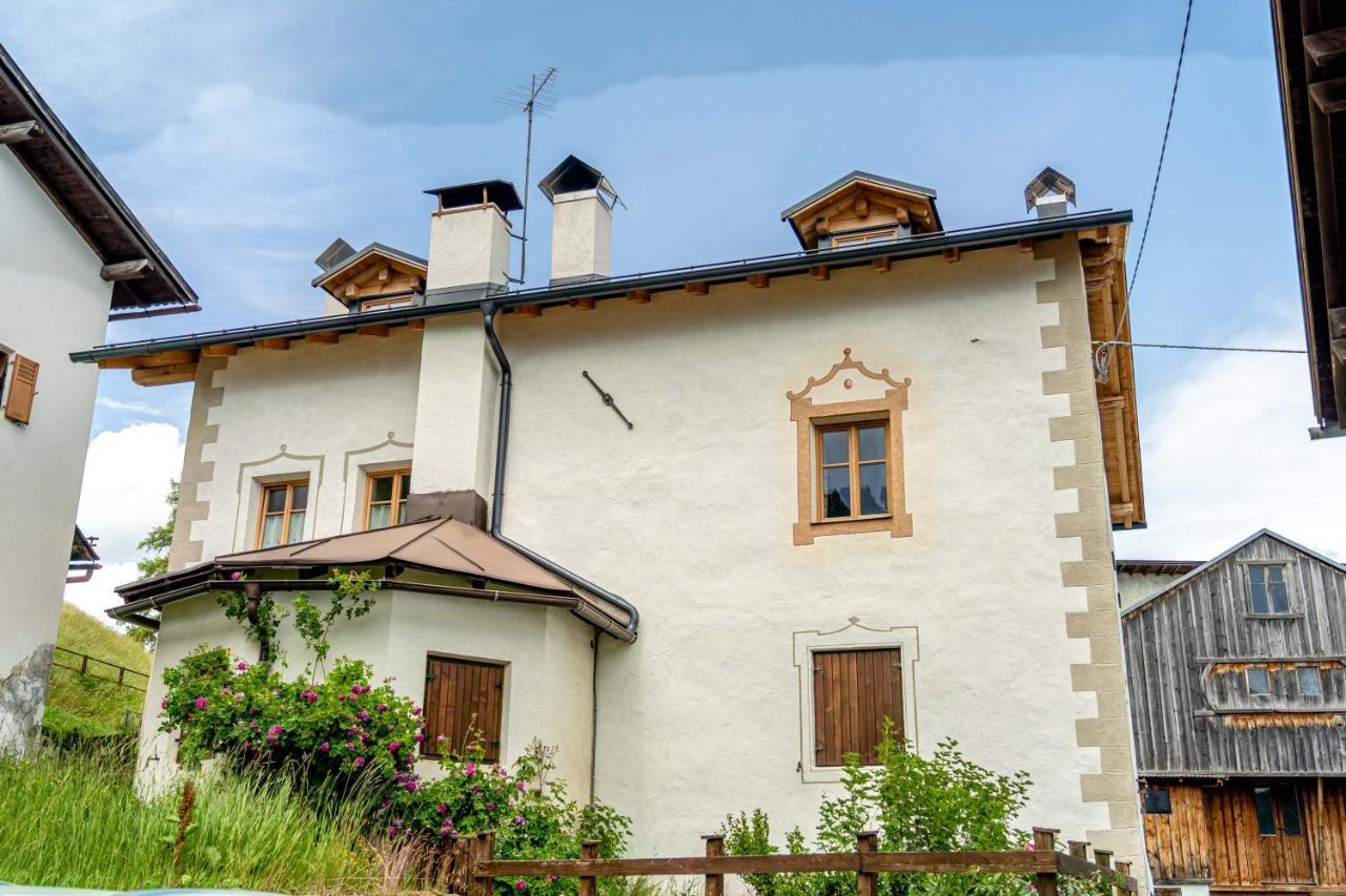 Ospitalita Diffusa Laste Dolomites - Cesa Del Bepo Moro 科莱圣卢恰 外观 照片